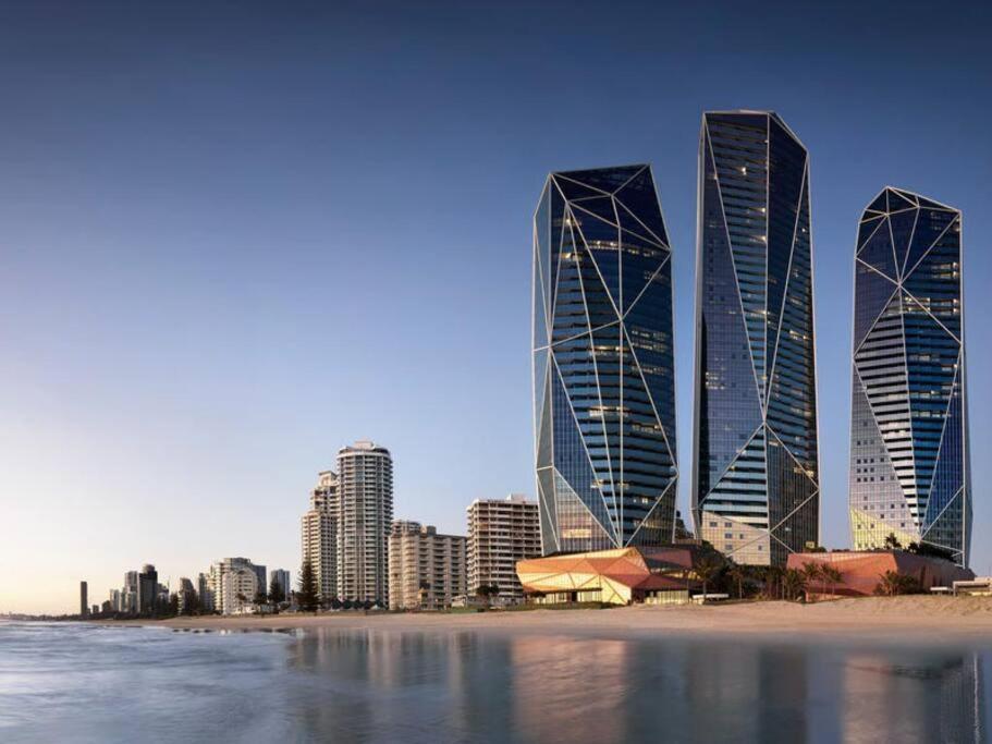 Luxury Jewel Beachfront King *